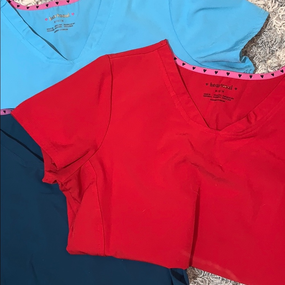 SOLD HeartSoul Scrub top
